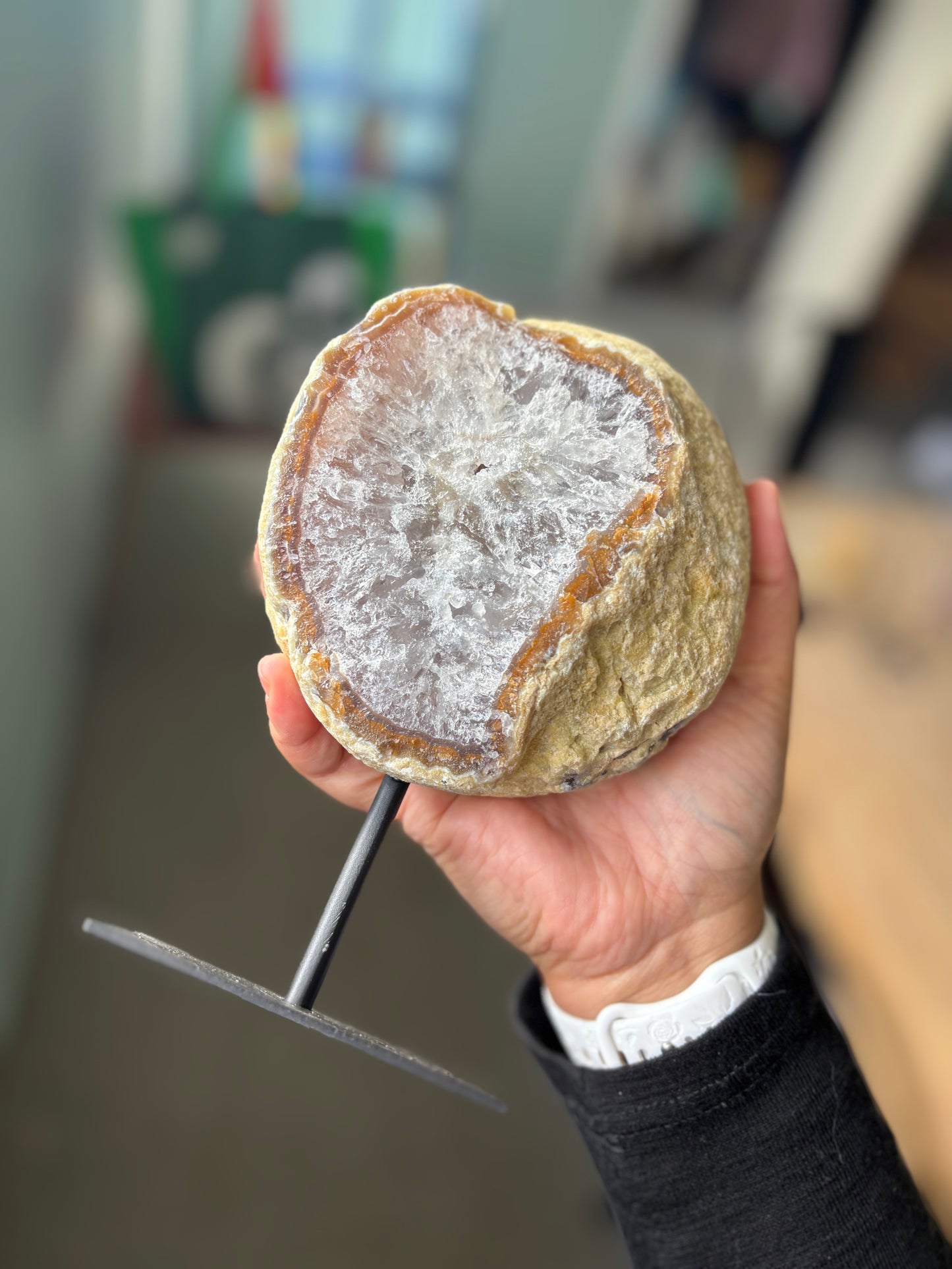 Agate Geode on Stand - 19cm