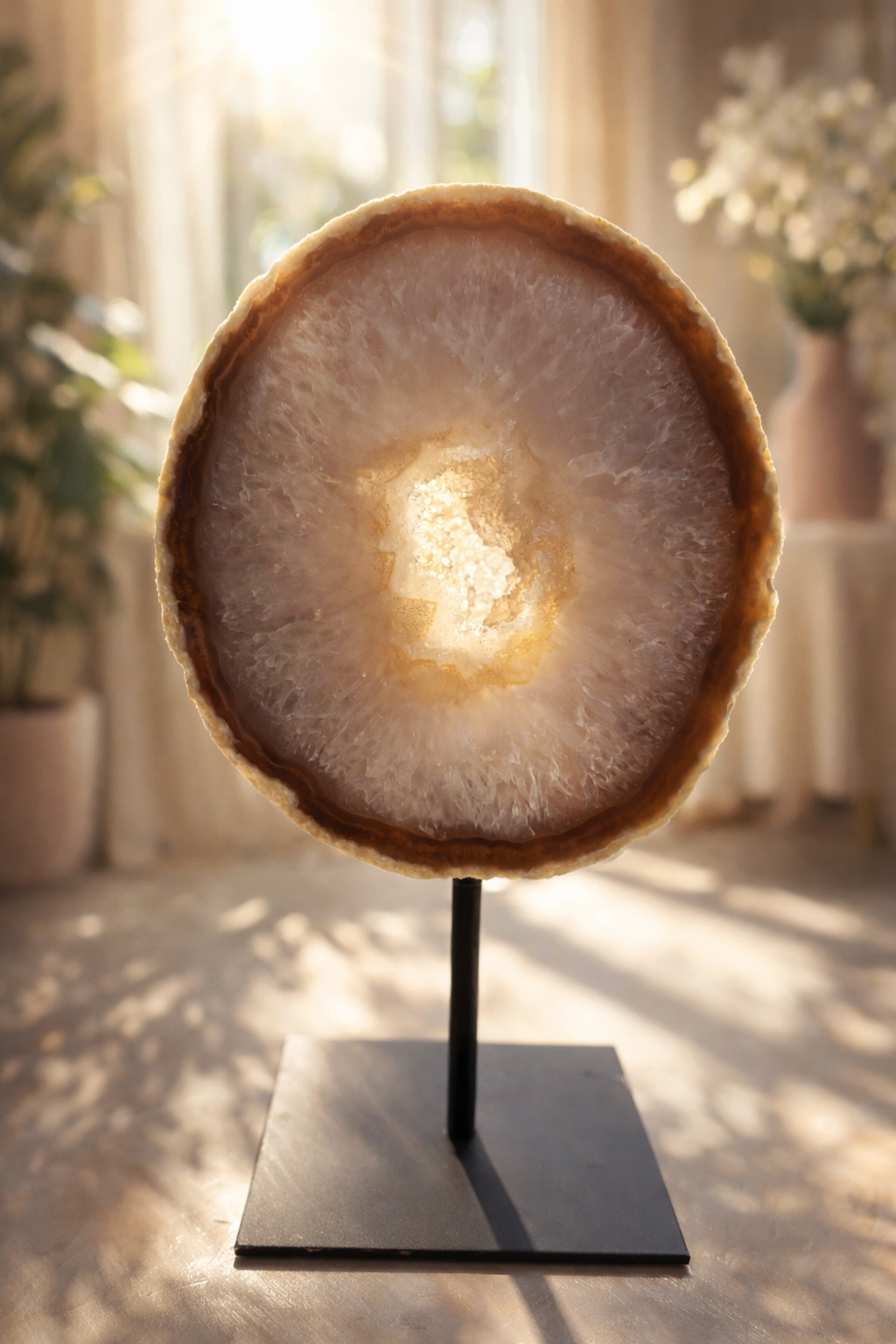 Agate Geode on Stand - 19cm